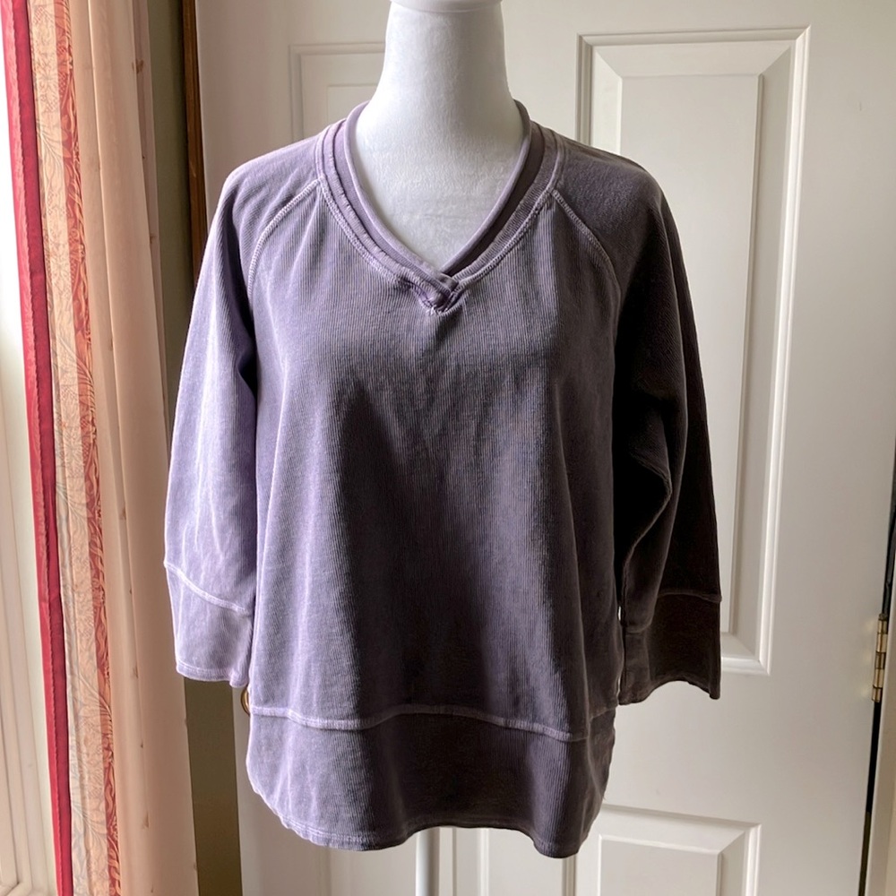 Hot Cotton V-Neck Long Sleeve Top